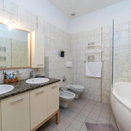 Apartman Peaceful 5-bedroom Oasis
