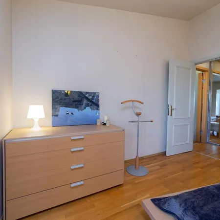 Apartman Peaceful 5-bedroom Oasis Riga